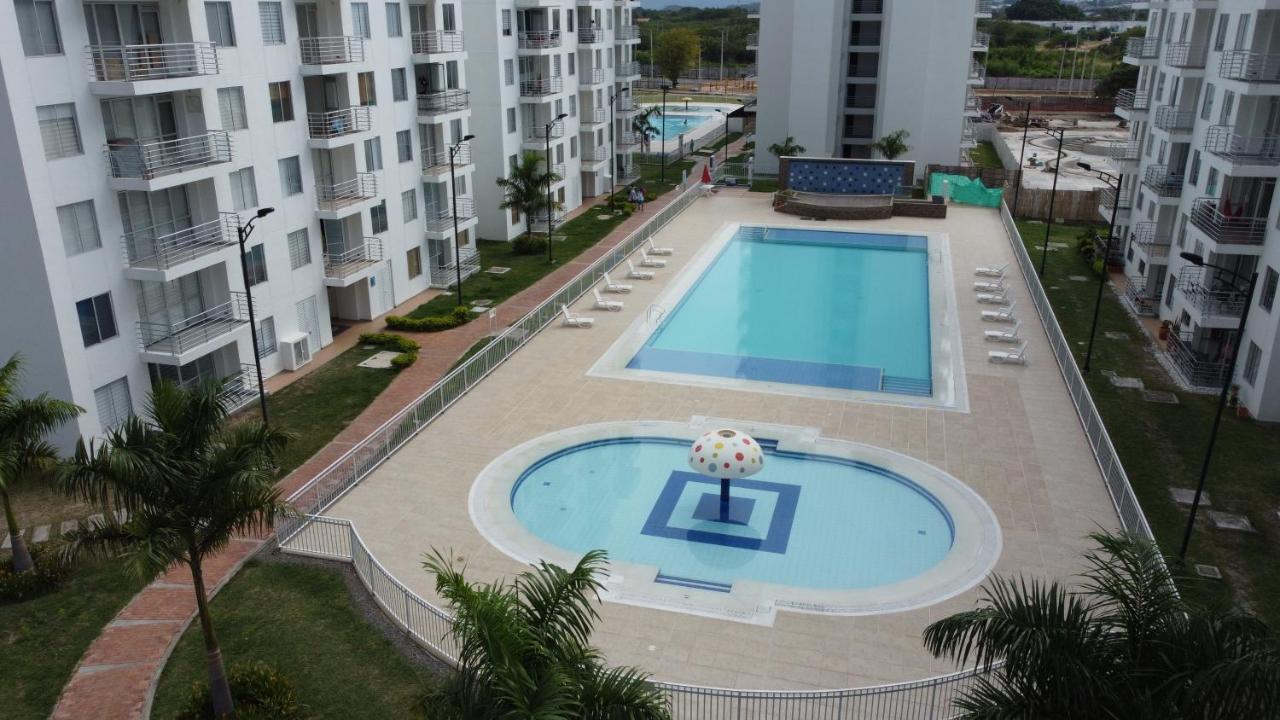 Aqualina Orange Piso 6 Vista A Piscina 3 Apartment Girardot